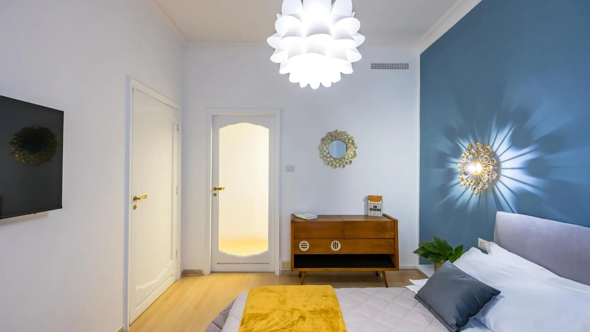 Apartment Kea Home Casa Vacanza Naples Italy